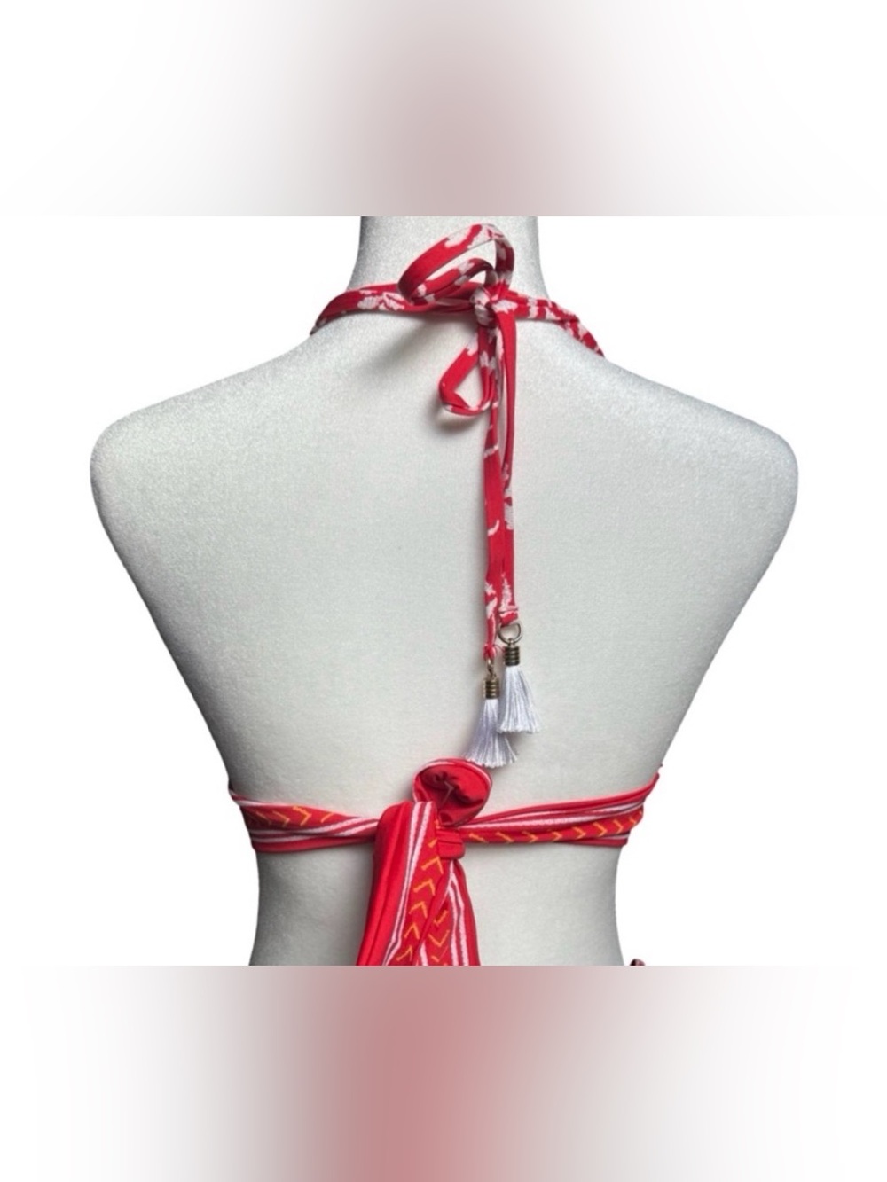 RARE! BARELY WORN La Blanca Red White Tropical Tassel Banded Bikini Top (8) - Picture 2 of 3